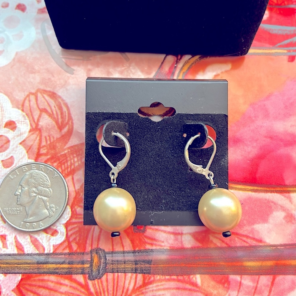 Faux pearl ball shaped earrings. Pierced. - Picture 2 of 2